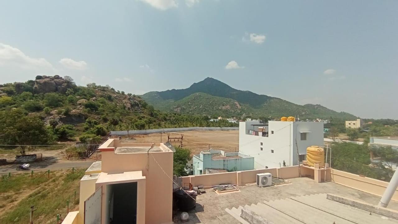 Thiru Arunai Guest House Tiruvannamalai Exterior photo